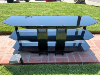 Entertainment Table
