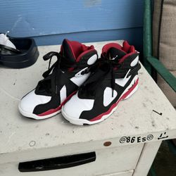 Air Jordan’s Size 5y 7 Women’s