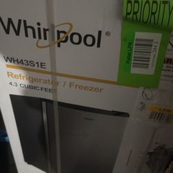 Mini Fridge Brand New In Box