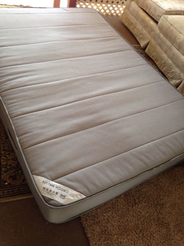 Ikia bedding, firm, 74 x 55