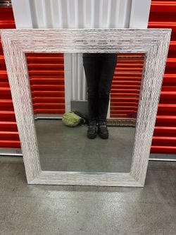 White and Silver Metallic Mirror