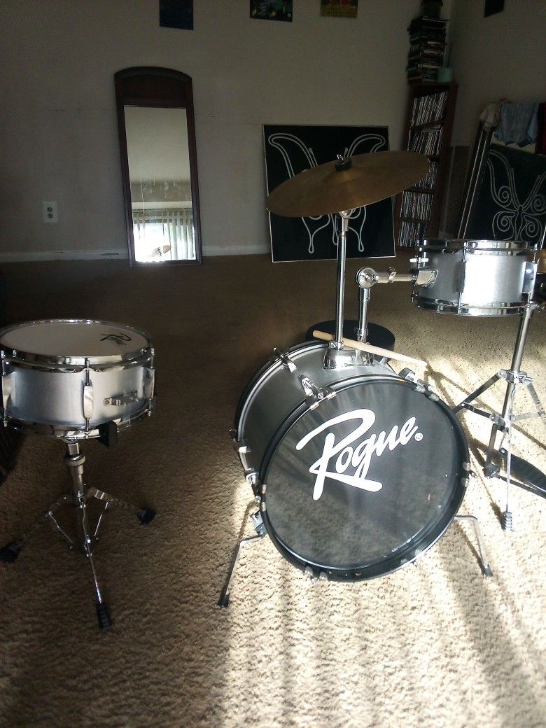 Rogue Lil Drum kicker