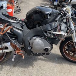 Honda cbr 1000 2004