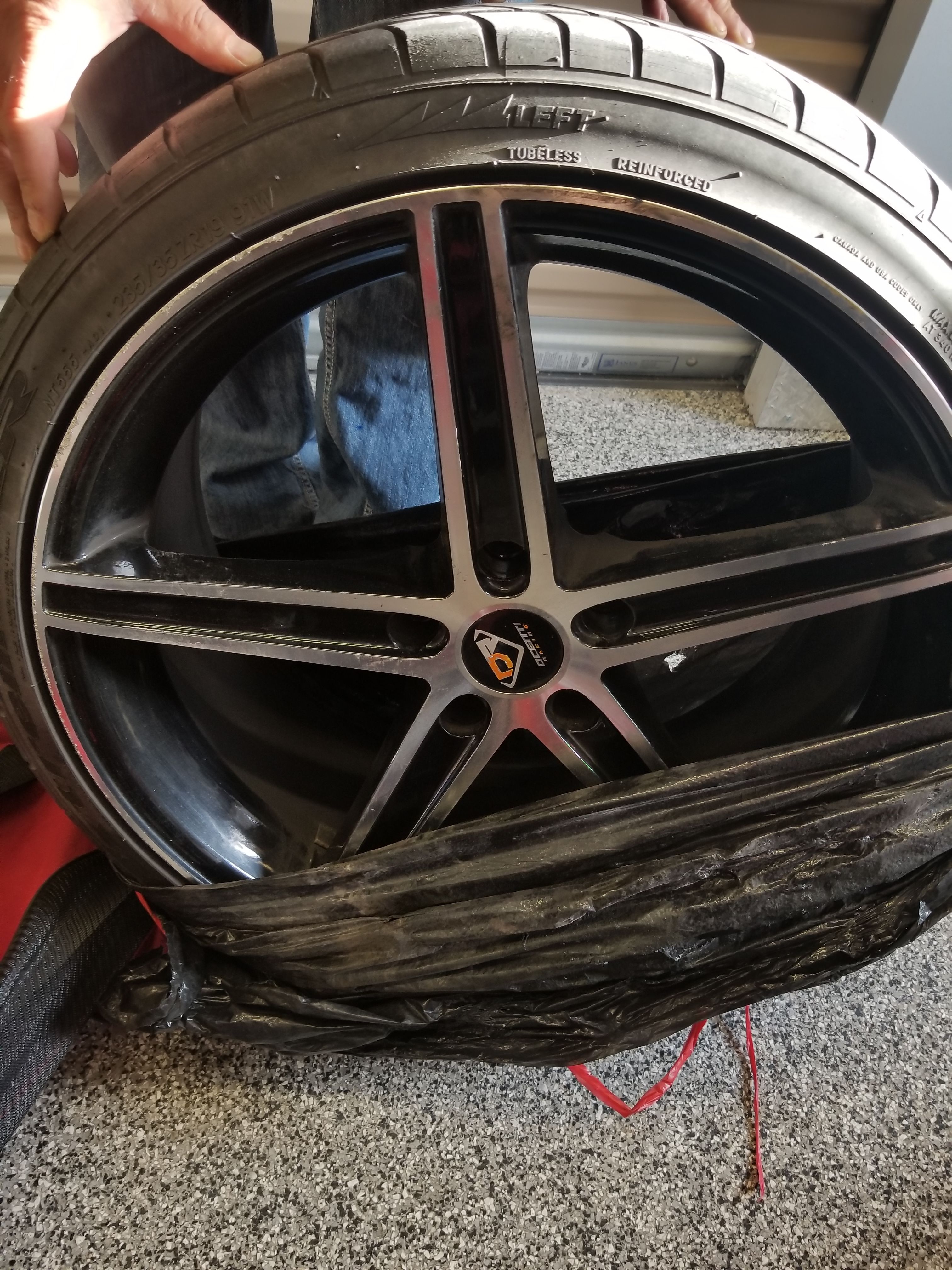 19" Dcenti Racing Rims, continental tires
