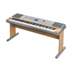 Yamaha DGX-620