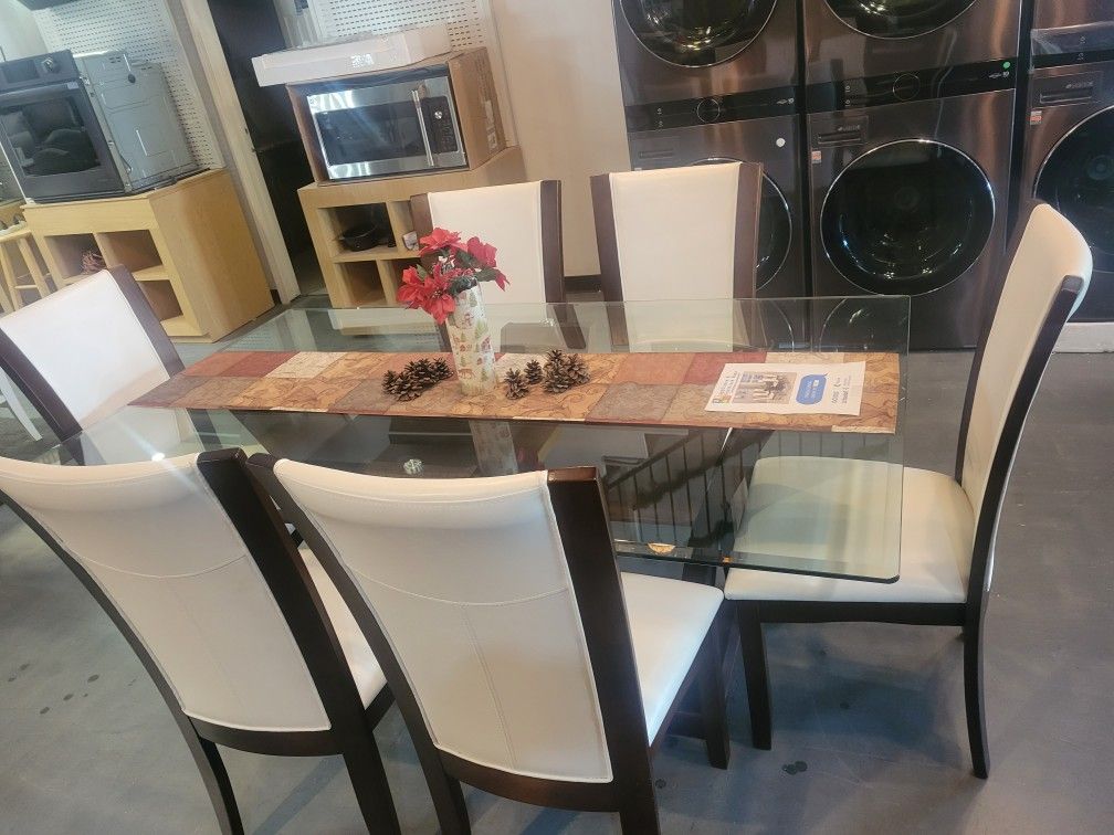 Nuevo Juego De Comedor De Cristal 6 Sillas 🪑 Pagó Inicial Es De $54 No Se Necesita Crédito 💳