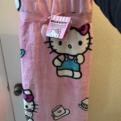 Pink Tiny Chum Throw Hello Kitty