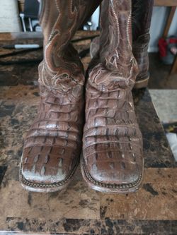 HP Boots brown mens Size 6