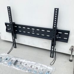 $15 (New) TV Wall Mount for 37”-75” TVs, Tilt Bracket Max VESA 600x400mm, Max Weight 110 Lbs