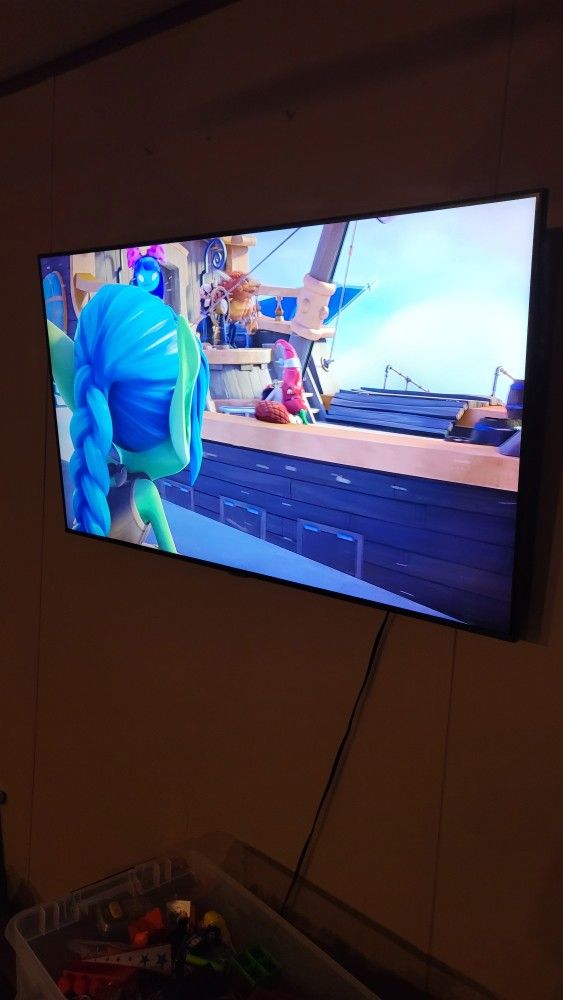 55' Samsung Crystal UHD Tv