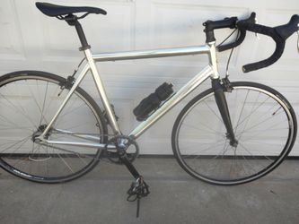 GIANT fixie...alu/carbon... super light!