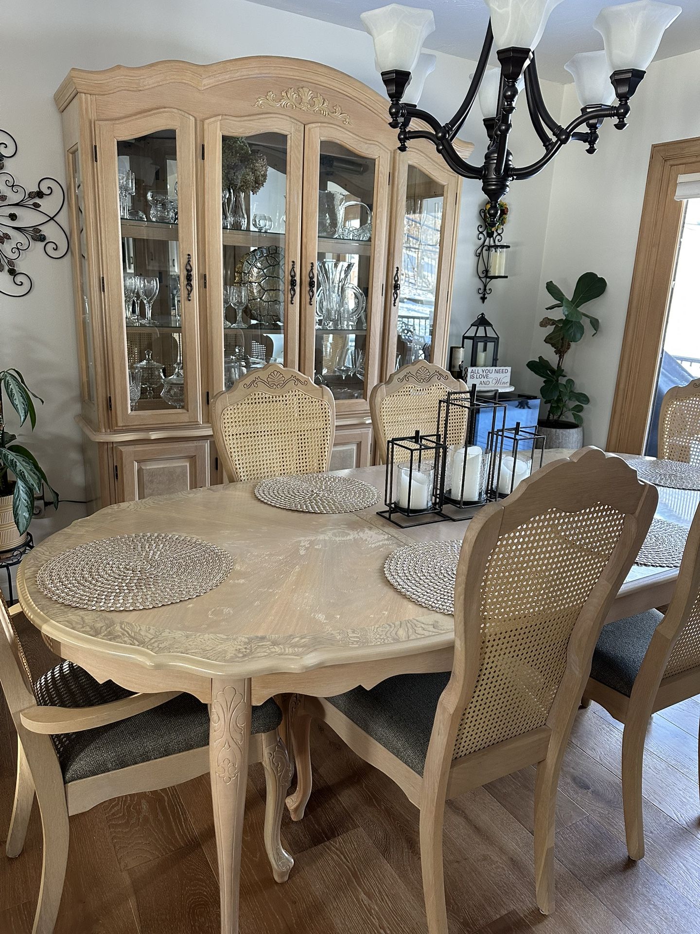 Whitewashed Oak Dining Room Set