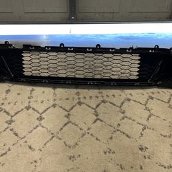 Kia Stinger Lower Grill