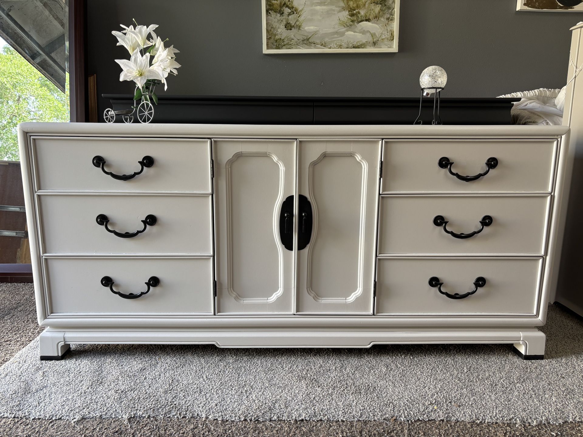 Dresser with 9 drawers all wood.Heavy wood original hardware This dresser is sanded cleaned and painted no scratches no dust or smells