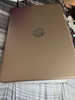 HP Laptop Info in Photos