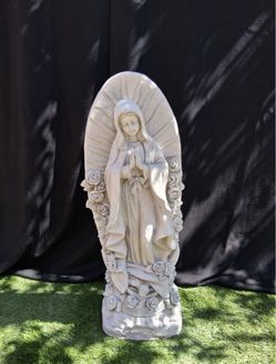 Virgin Mary statue