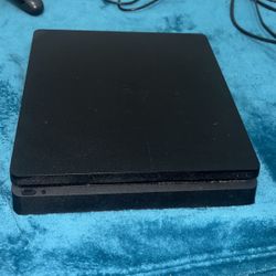 Ps4 With Controler And Games