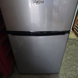 Whirlpool Mini Fridge