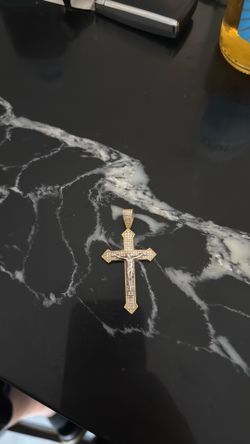 14k gold cross pendant