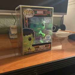 hulk blacklight funko exclusive