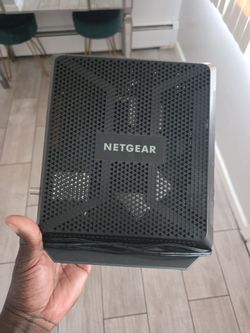 Netgear C7000v2 wifi modem