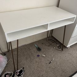 Desk And Mirror 