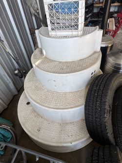 Above Ground Cake Stairs