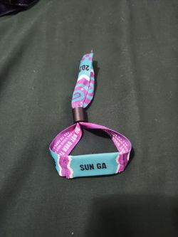 sunday lollapalooza ticket