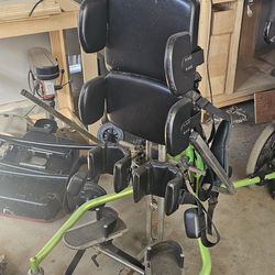 Superstand HLT stander