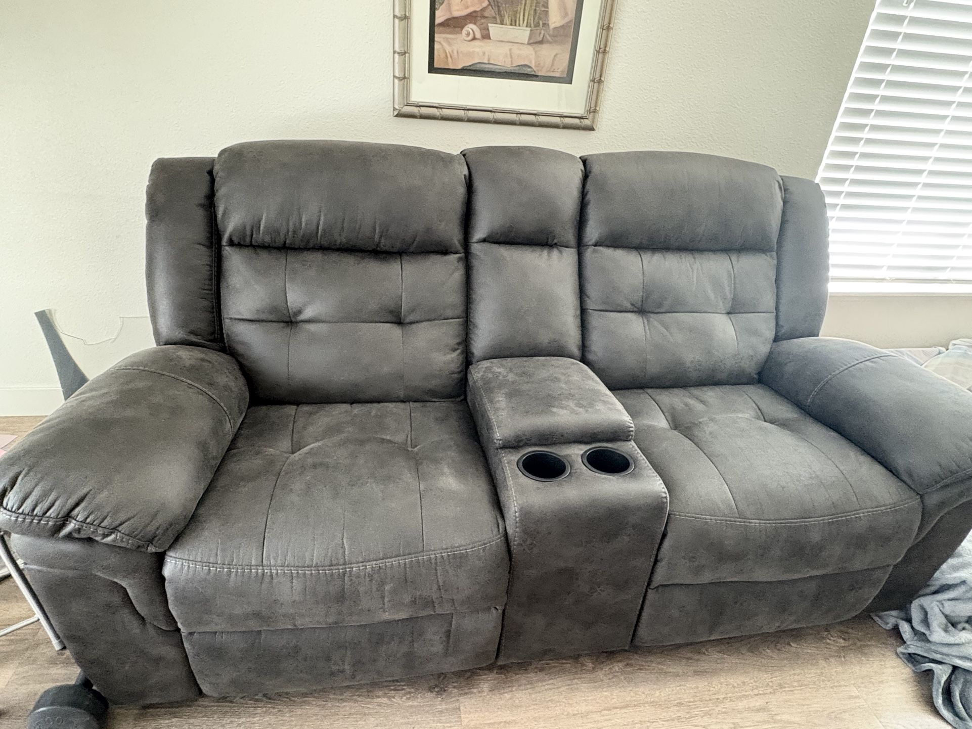 DOUBLE ROCKER RECLINER SOFA