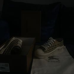 Burberry 