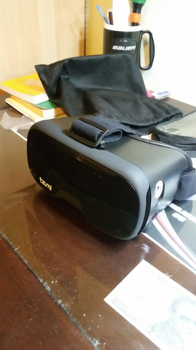 VR virtual reality headset