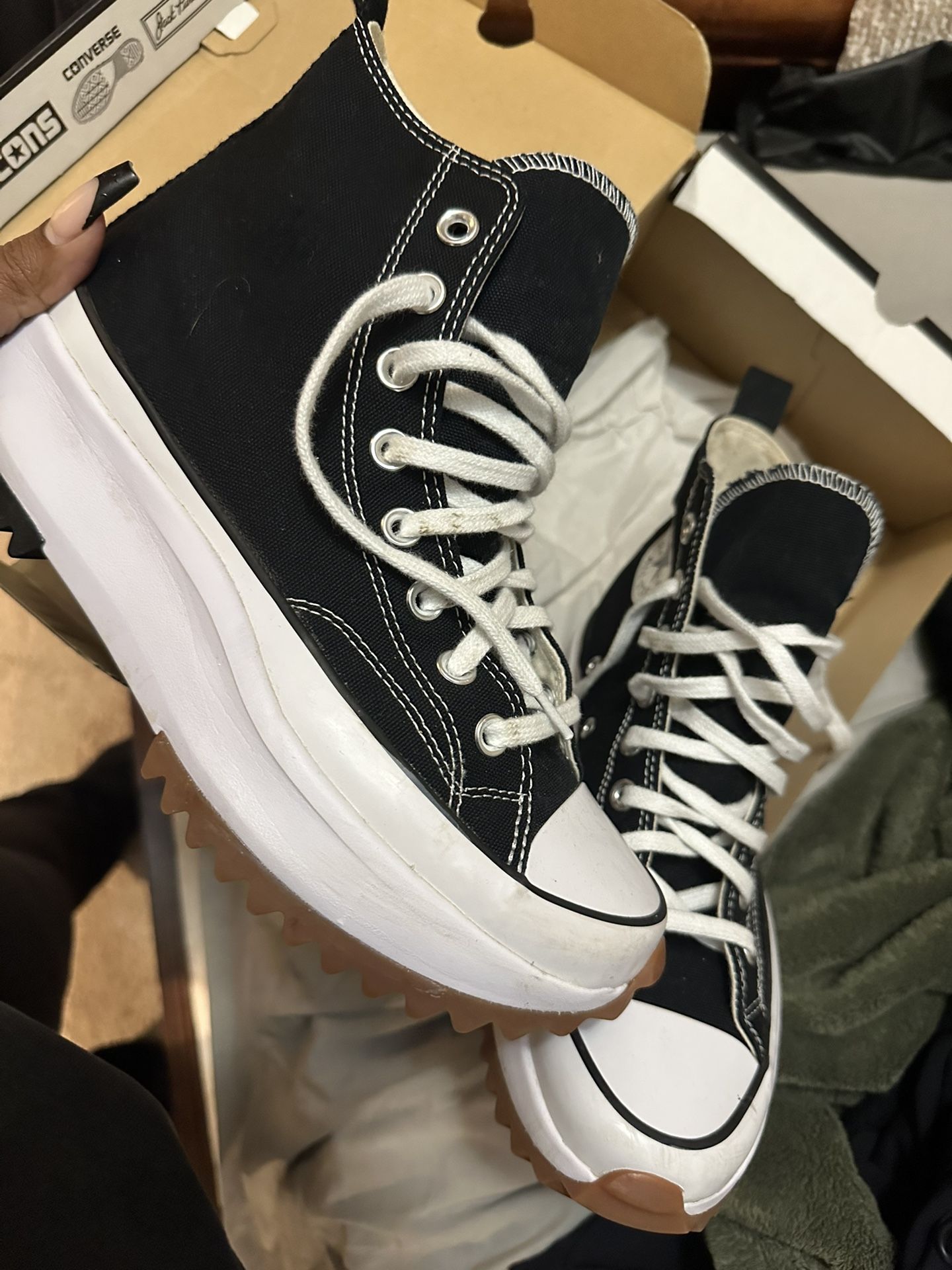 Converse Size 7.5M /9W