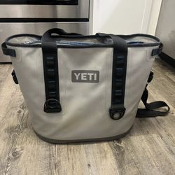 Yeti M30 soft cooler