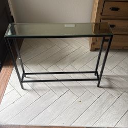 Small  Entry Table