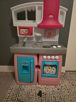 Little Tikes Kitchen