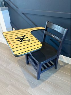 Custom NY Yankees Kids Desk