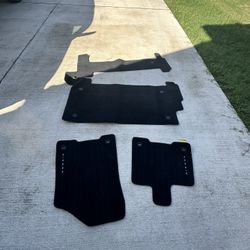 2025 Toyota Sienna Floor Mats