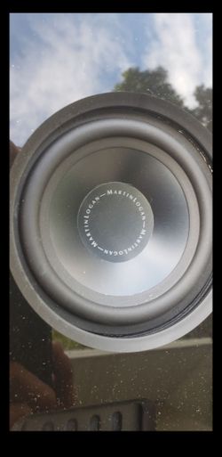 Martin logan speaker