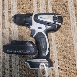 Makita Drill and Battery