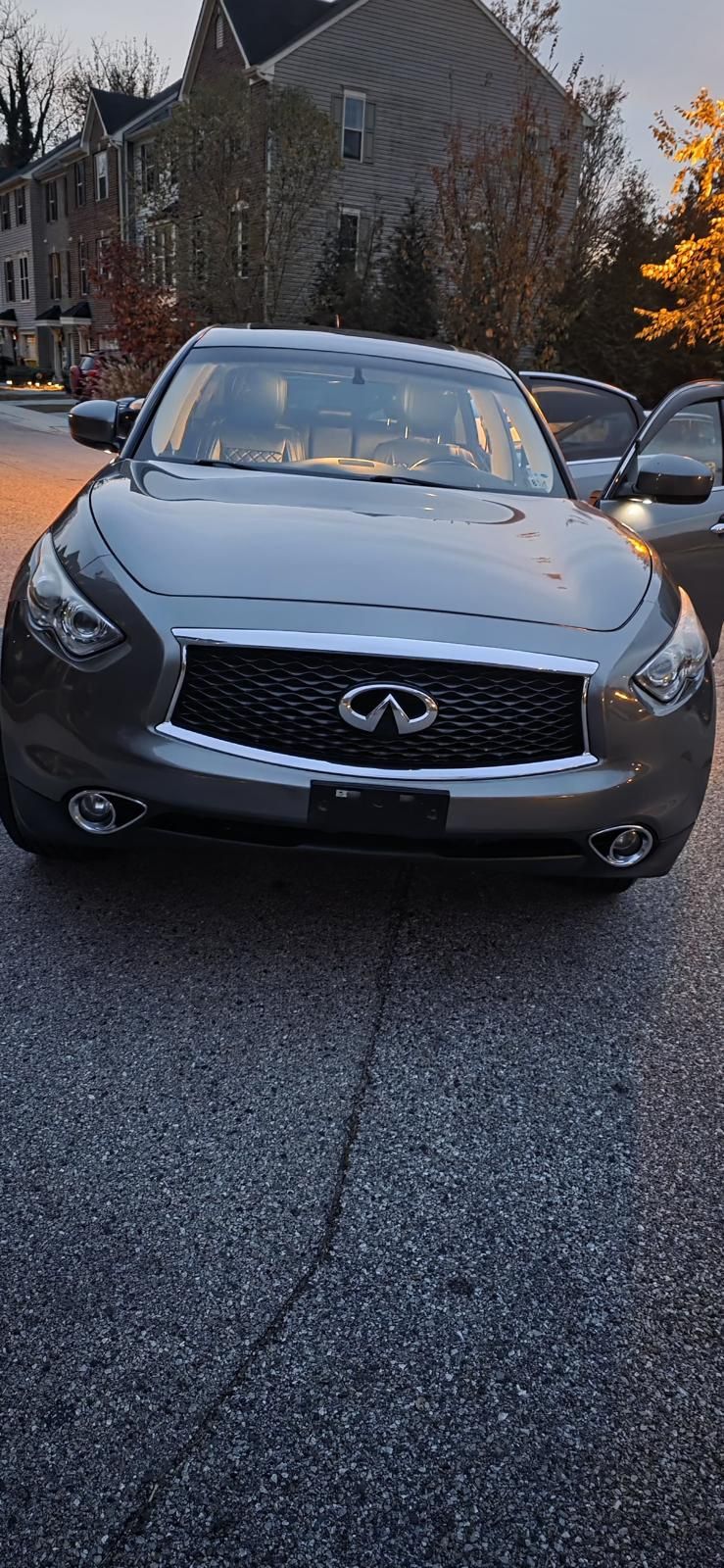 2017 Infiniti Qx70