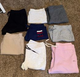 Women’s size large bottoms