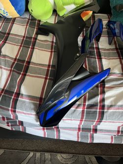 2019 YamahaR1 R1