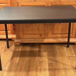 Tarendo Black Table - Metal Frame