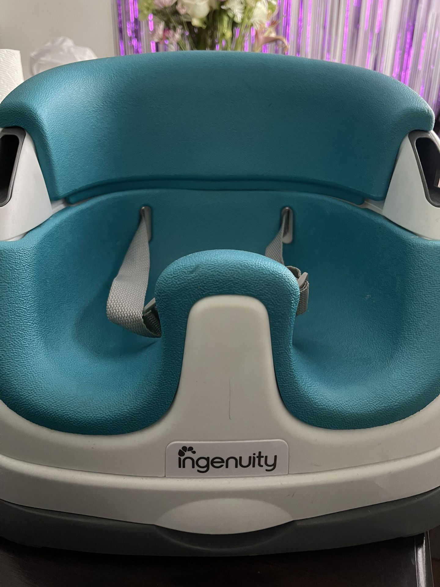 Ingenuity Baby Base 2-in-1 Booster Feeding and Floor Seat