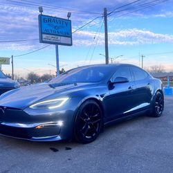 2021 Tesla Plaid 
