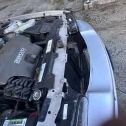 buick lesabre/ gray on gray/ 