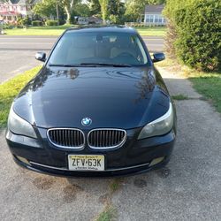 09 BMW 528 X Drive Engine And Transmission Are 100%   140000 K Clean Interior And No Dents ABS Light Came On Needs Attention $4999 OBO