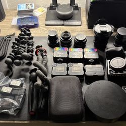 Sony A6400 And lenses Lot PLUS MUCH MORE! 
