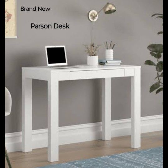 Brand New Parsons Withe Desk With Drawer